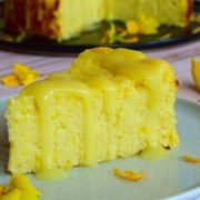 Prăjitură cu Iaurt, Lămâie și Cocos - Vegană și Fără Gluten